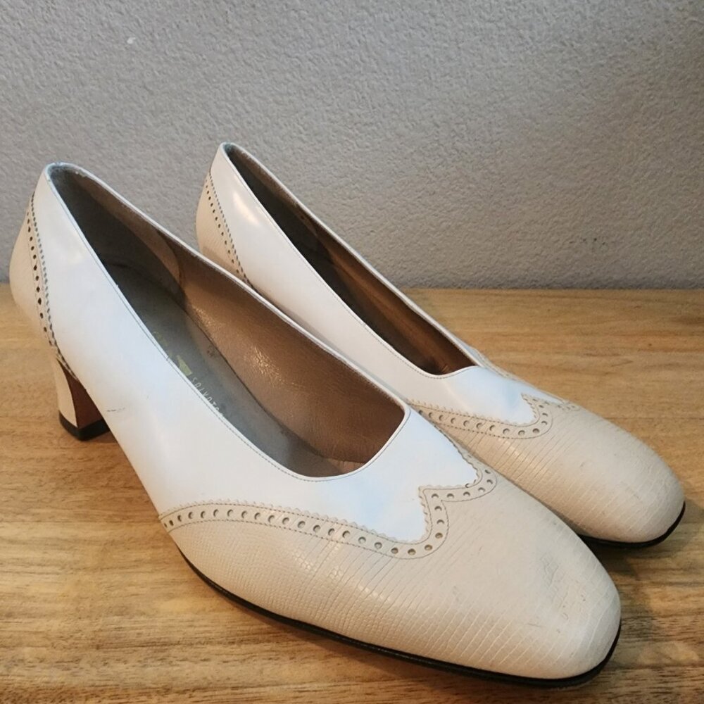 Salvatore Ferragamo Womens Low Pump Heel Square Toe Leather White Beige Size 10B